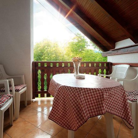 Apartment Medeni Rakovica Exteriér fotografie